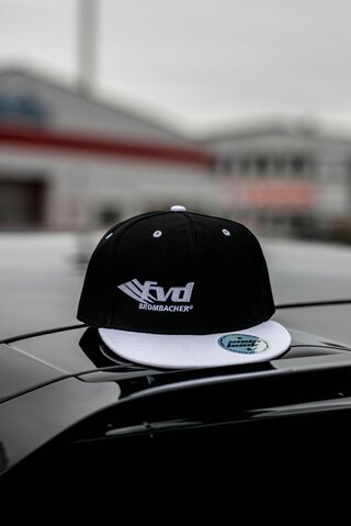FVD Cap 2-farbig, Schwarz - Weiss , Logo vorne