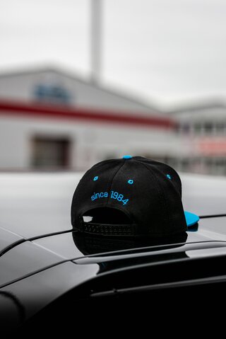 FVD Bi-colour cap - Black/Blue - Logo front