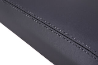 Cover Center console - Black with Stiching/ P-crest 17-