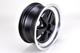 Classic-Design Wheel - 7x16 ET23.3 Black + Polished Lip