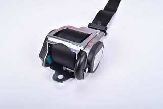 Three-point seat belt black