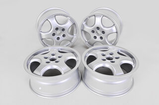 Felgensatz (4 Stk.) - Cup 1-Design - Silber (7,5x17ET52+9,0x17ET47) - TÜV