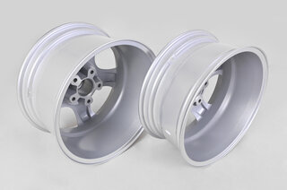 Felgensatz (4 Stk.) - Cup 1-Design - Silber (7,5x17ET52+9,0x17ET47) - TÜV