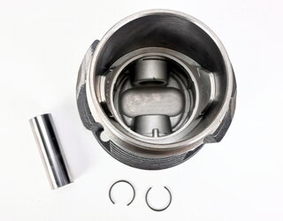 Piston&cylinder Set 356 1600  75 HP, Ø82,5mm