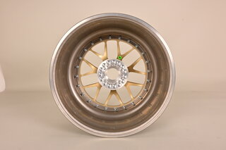 Rim BBS E07 Motorsport  9x19 ET48 forged Alu-center Gold -Center Lock-