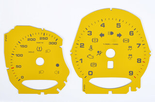 Instrument Face Set 981 Boxster Spyder - Racing Yellow - Manual - KPH - 300 KPH - With Logo