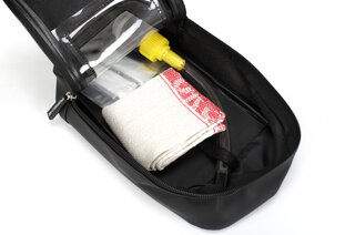 Sac avec goulotte de remplissage pour huile moteur 1 litre