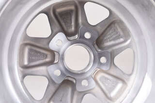 Jante 9x15 ET15 copie-Fuchs - TÜV - version polie