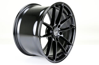 OZ Leggera  HLT (12x20ET51) gloss black