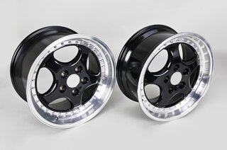 Felgensatz (4 Stk.) -Cup-Design Look 3-tlg.- Schwarz (8,5+9,5 x18ET52)