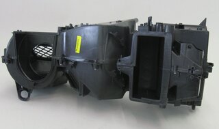 Klimaverdampfer (Evaporator) mit Expansionsventil (LL)