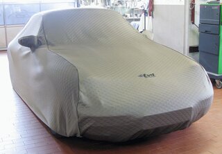 Brombacher Exclusive Cover 993 sans aileron grisbentley, coutures noires, logo FVD+sac de rangt.