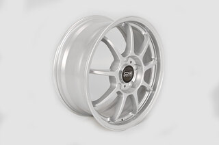 Jante 8 x 18 ET 57 OZ Alleggerita HLT Star Silver 7,7 kgs