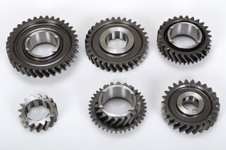 Jeu de pignons bte 915 version rallye 2ème(16:35) 3ème (20:32) 5ème(26:26)