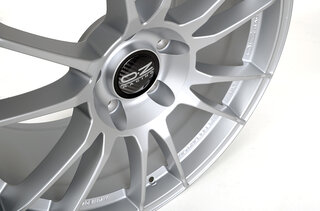 OZ Ultraleggera HLT (11x19ET50) 10,4 Kg Race Silver