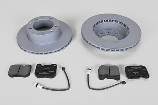 Brake service kit front  944 87-89