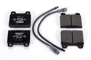 Bremsenservice-Kit ohne Scheiben - VA 911 84-89
