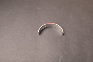 Crankshaft bearing  " marked red "
