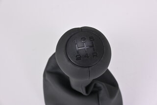 Shifter knob with boot - Leather Black 944/2 85-91