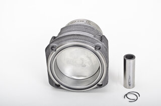Piston & Cylinder ( Gr. 5 ) 2.4 T 911 72-73 - Complete - Sold Individually
