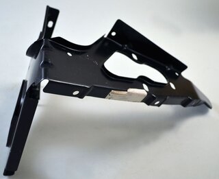 Wheel housing front part right 968