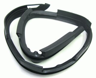 Seal for rear spoiler right black 968 92-95