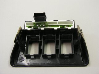 Blende Mittelkonsole 993 nur Coupe, nur ohne M 425/M650, ohne Leuchte