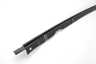 Bracket 69-73 (frame front)
