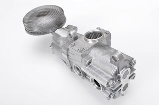 Pompe à huile 996 TT-X51/ GT2/ GT-3RS/ RSR/ 997TT/ GT2  uniquement 04-09 (double crépine)