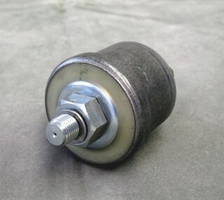 Oil pressure sender